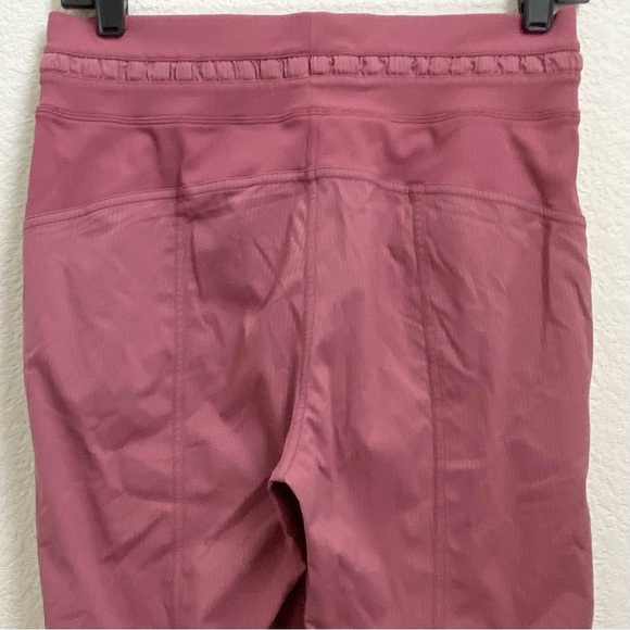 LULULEMON Athletica Dance Studio Crop 25" Misty Merlot Size 6 - Picture 9 of 15